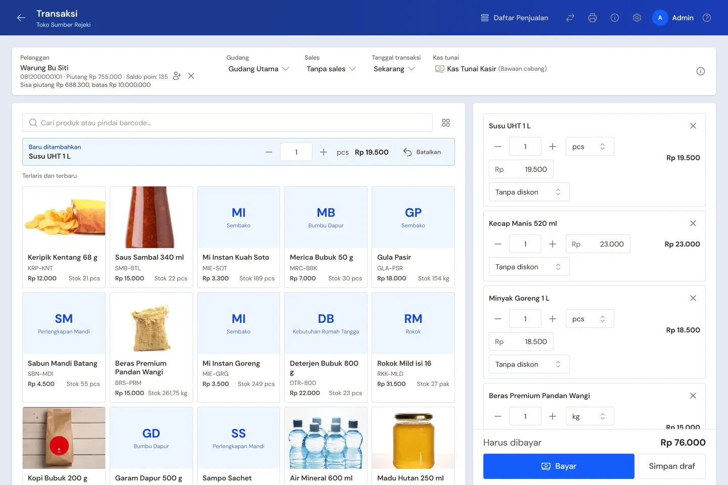 Contoh layar Kasir dengan pelanggan dan empat barang